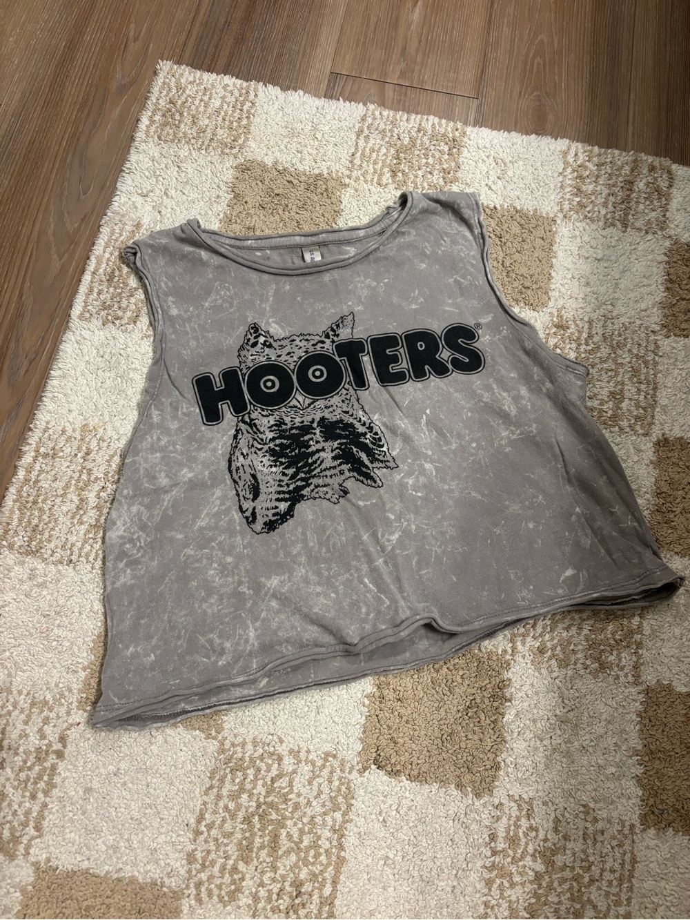 Vintage Hooters Cropped Tank Top